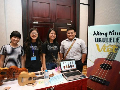 Dự án Nâng tầm đàn UKULELE, một dự án khởi nghiệp của nhóm sinh viên TP.HCM có nhiều hiệu quả - Ảnh: Tuyết Trang.