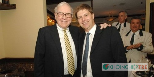 Buổi ăn trưa đổi đời với tỷ phú Warren Buffett