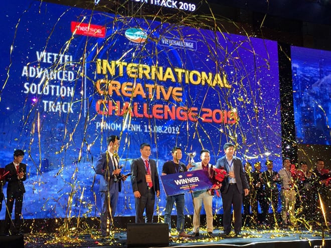 Tại cuộc thi Tìm kiếm giải pháp sáng tạo toàn cầu Startup Việt đại thắng 3